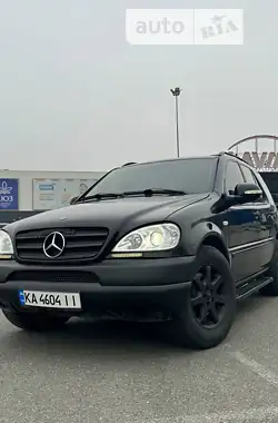 Mercedes-Benz M-Class 2000 - пробіг 377 тис. км