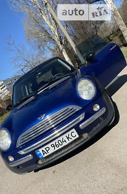 MINI Hatch 2003 - пробіг 137 тис. км