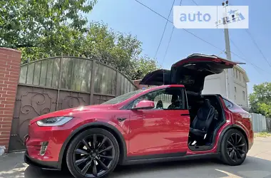 Tesla Model X 2017 - пробег 52 тыс. км