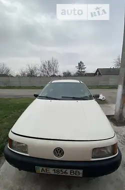 Volkswagen Passat 1990 - пробіг 85 тис. км