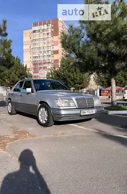 Mercedes-Benz E-Class 1995 - пробіг 376 тис. км