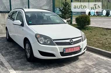 Opel Astra 2009 - пробіг 259 тис. км