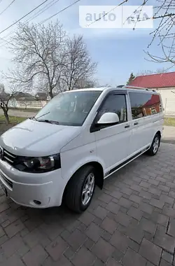 Volkswagen Transporter 2012 - пробег 218 тыс. км