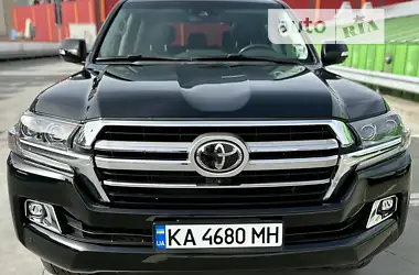 Toyota Land Cruiser 2021 - пробіг 46 тис. км