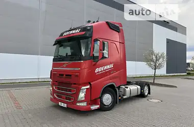 Volvo FH 13 2016 - пробег 900 тыс. км