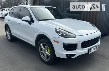 Porsche Cayenne 2016 - пробіг 140 тис. км