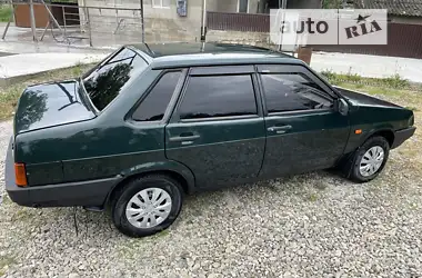 ВАЗ / Lada 21099 2003 - пробіг 350 тис. км