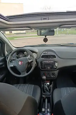 Fiat Punto  2012 - пробег 203 тыс. км