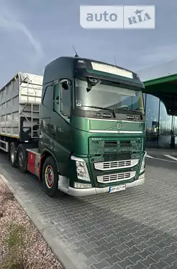 Volvo FH 13 2013 - пробег 870 тыс. км