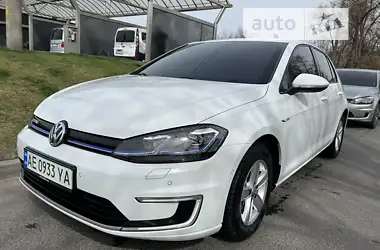 Volkswagen e-Golf 2017 - пробіг 88 тис. км