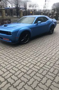 Dodge Challenger 2019 - пробіг 70 тис. км