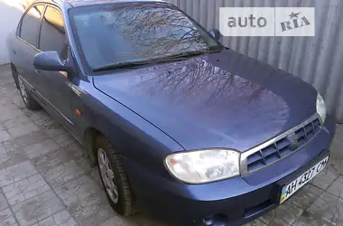 Kia Sephia 2003 - пробіг 210 тис. км