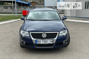 Volkswagen Passat 2008 - пробіг 333 тис. км