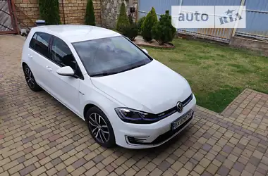 Volkswagen e-Golf  2017 - пробіг 88 тис. км