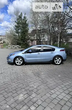 Chevrolet Volt 2013 - пробег 141 тыс. км