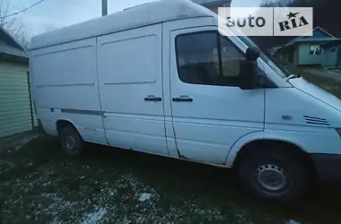 Mercedes-Benz Sprinter 2004 - пробіг 3052 тис. км