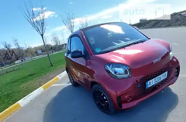 Smart Fortwo 2022 - пробег 19 тыс. км