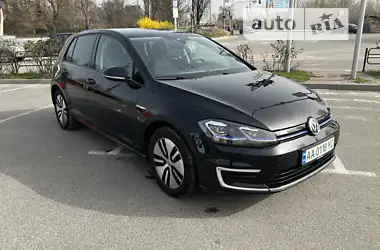 Volkswagen e-Golf 2019 - пробіг 129 тис. км