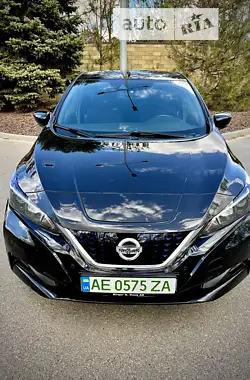 Nissan Leaf 2018 - пробіг 93 тис. км