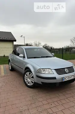 Volkswagen Passat 2001 - пробег 270 тыс. км