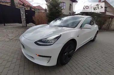 Tesla Model 3 2019 - пробіг 65 тис. км