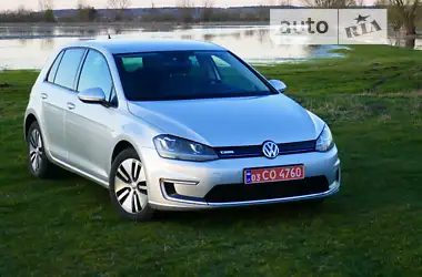 Volkswagen e-Golf 2015 - пробег 117 тыс. км