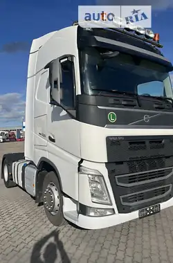 Volvo FH 16 2016 - пробег 800 тыс. км