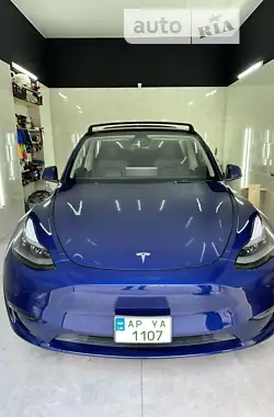 Tesla Model Y 2022 - пробіг 24 тис. км