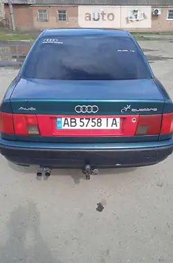 Audi 100 1992 - пробіг 237 тис. км