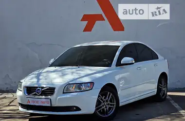 Volvo S40 2012 - пробег 212 тыс. км