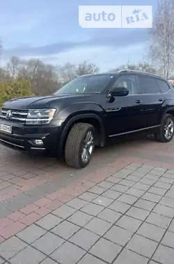 Volkswagen Atlas 2017 - пробіг 105 тис. км