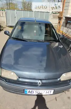 Renault Safrane  1993 - пробіг 306 тис. км
