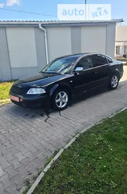 Volkswagen Passat 2004 - пробіг 194 тис. км