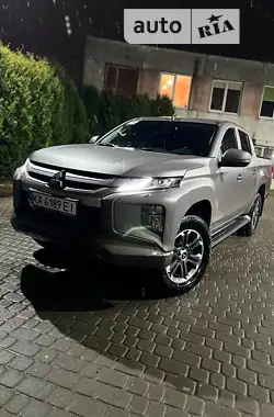 Mitsubishi L 200 2019 - пробег 88 тыс. км