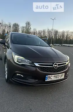 Opel Astra 2016 - пробіг 225 тис. км