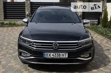 Volkswagen Passat Alltrack  2019 - пробіг 185 тис. км