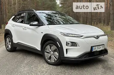 Hyundai Kona Electric 2020 - пробег 31 тыс. км