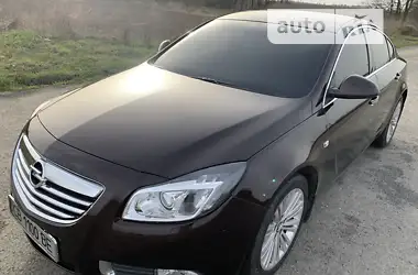 Opel Insignia 2012 - пробіг 195 тис. км