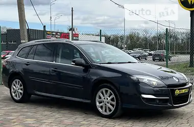 Renault Laguna 2011 - пробіг 248 тис. км