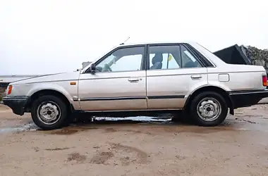 Mazda 323  1987 - пробіг 400 тис. км
