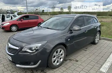 Opel Insignia  2015 - пробіг 260 тис. км