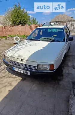 Renault 25 1985 - пробег 500 тыс. км