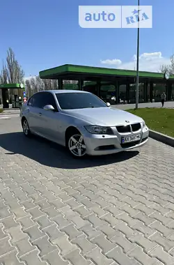 BMW 3 Series 2005 - пробіг 296 тис. км