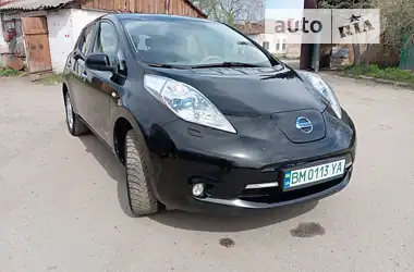 Nissan Leaf 2012 - пробег 200 тыс. км