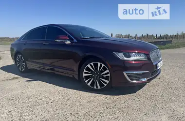 Lincoln MKZ 2017 - пробіг 21 тис. км