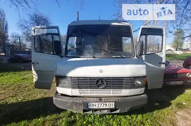 Mercedes-Benz T2 1994 - пробег 400 тыс. км