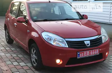 Dacia Sandero 2009 - пробіг 216 тис. км