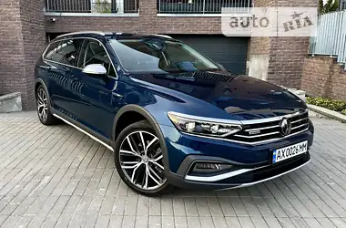 Volkswagen Passat Alltrack 2019 - пробіг 199 тис. км