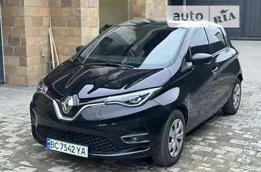 Renault Zoe 2020 - пробег 20 тыс. км