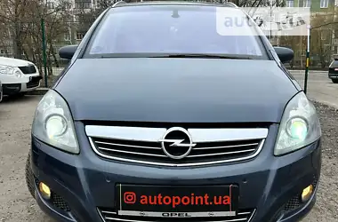 Opel Zafira 2009 - пробег 248 тыс. км